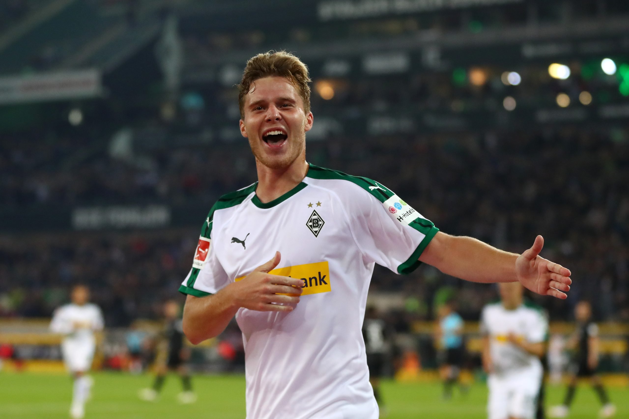 https://bookmaker-ratings.com.ua/wp-content/uploads/sites/6/2020/05/borussia-moenchengladbach-v-eintracht-frankfurt-bundesliga-scaled.jpg